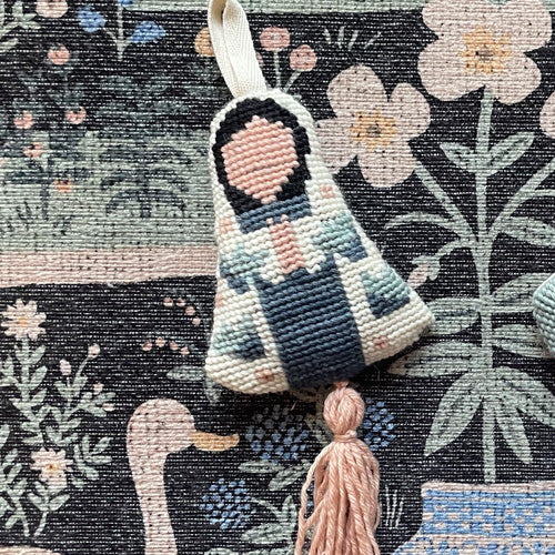 Kit Colgante Virgen Blanca