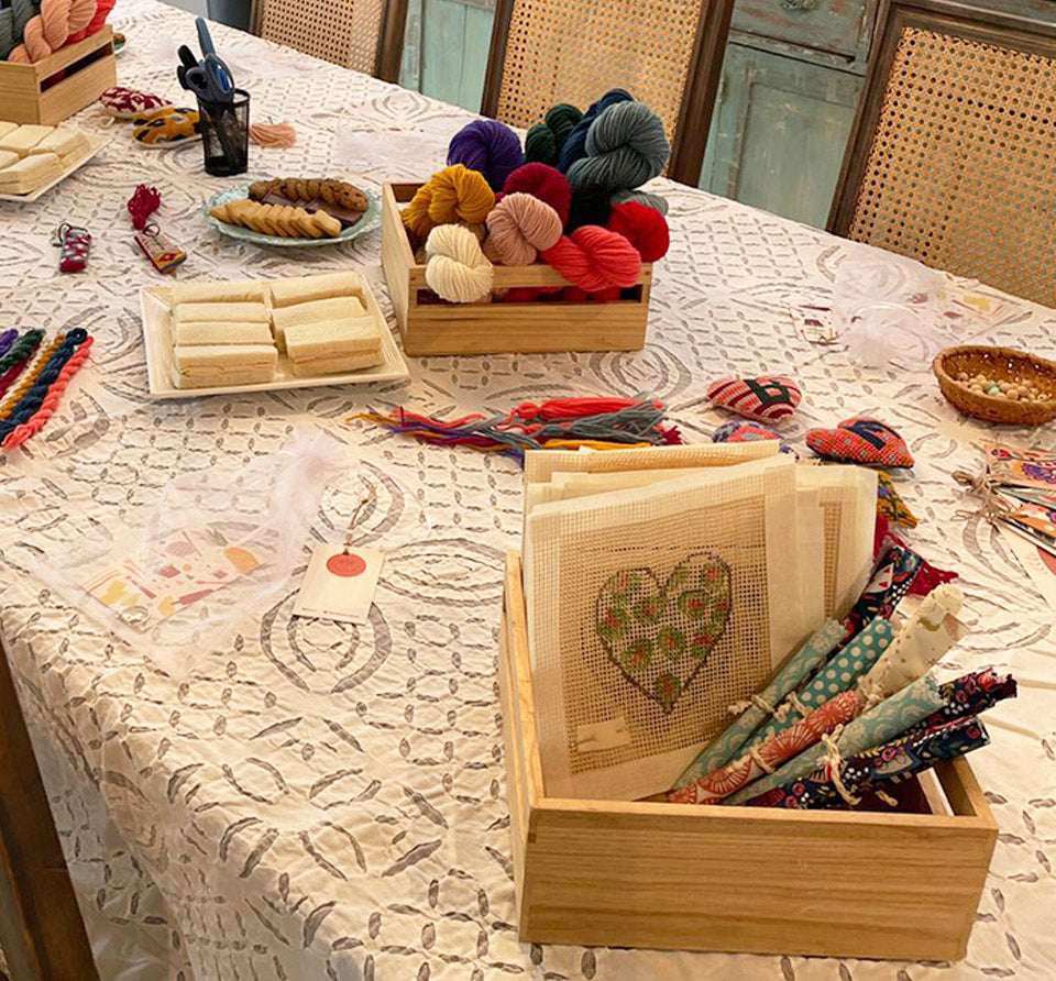 Workshop borda tu Charm en Punto Cruz